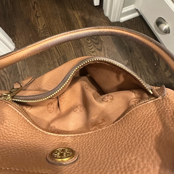 Tory Burch purse - Picture 4 of 5